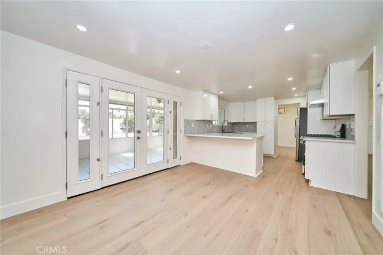 1118 Clorinda, Diamond Bar