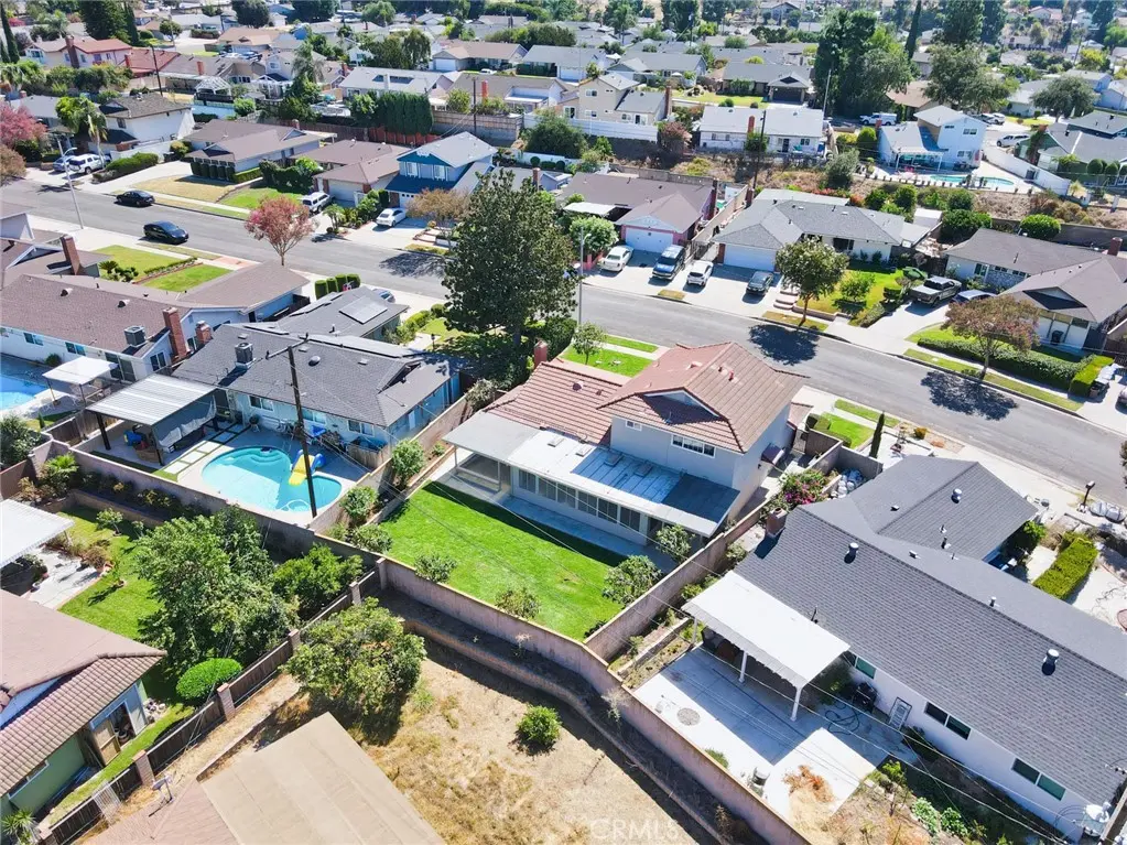 1118 Clorinda, Diamond Bar