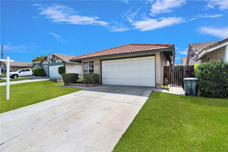 11311 Redwood Court, Fontana