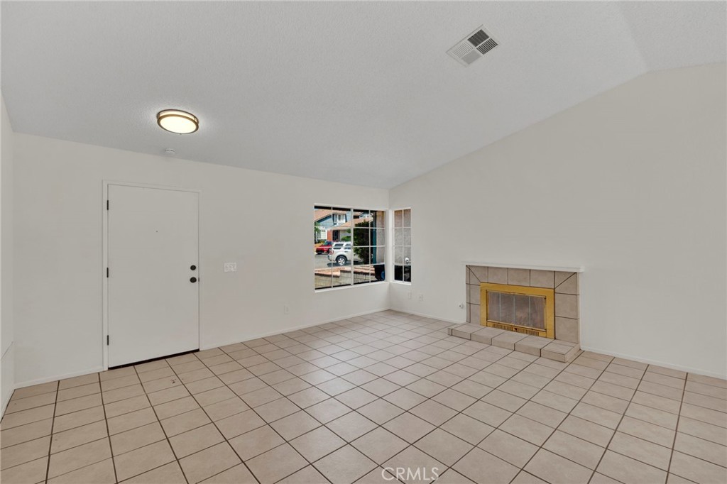 11311 Redwood Court, Fontana