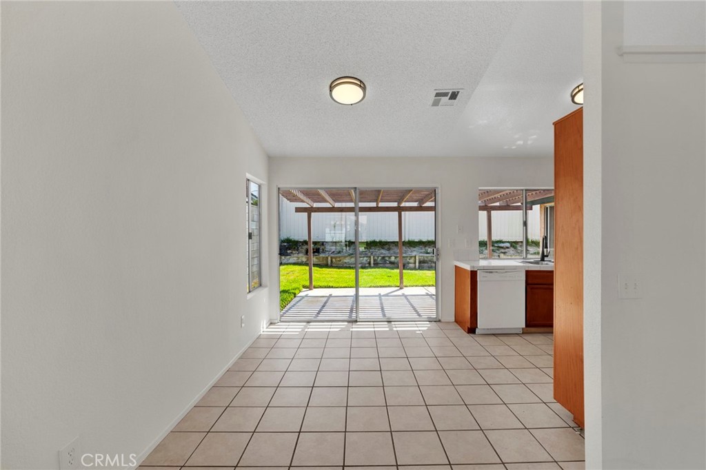 11311 Redwood Court, Fontana