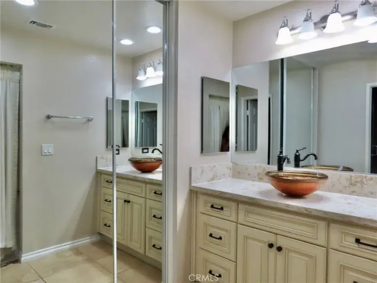 1146 Dawn Ridge Way, Covina