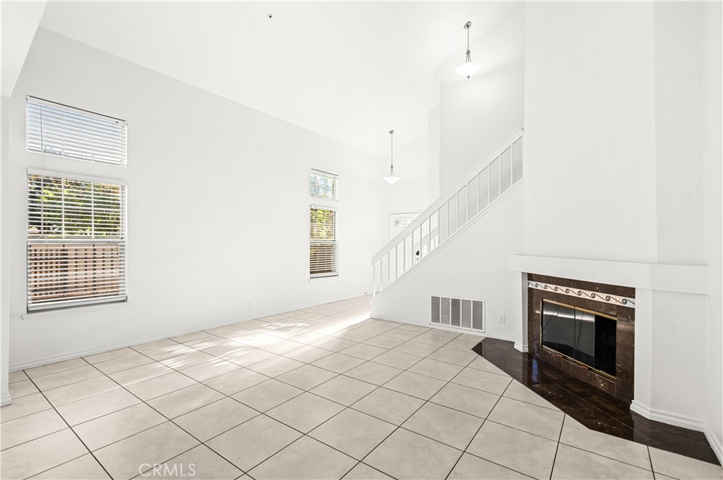 11495 Sherwood Court, Fontana