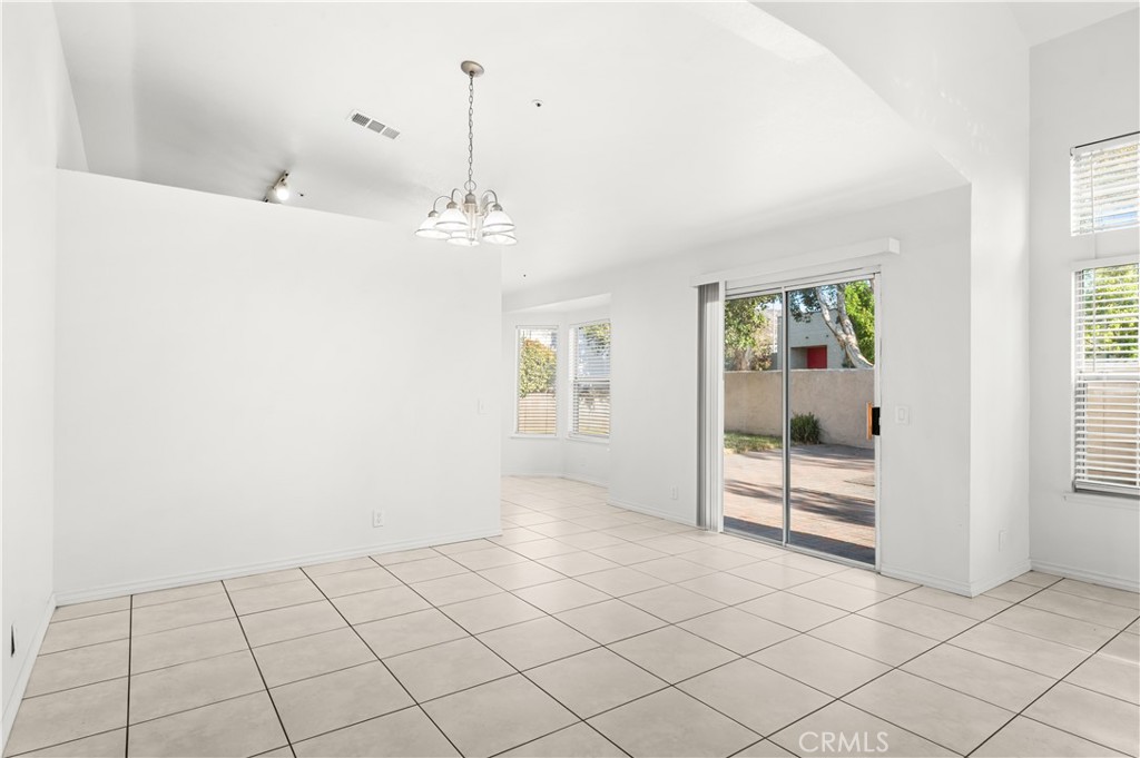 11495 Sherwood Court, Fontana