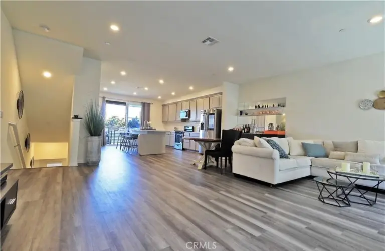 1163 Orchard, Covina