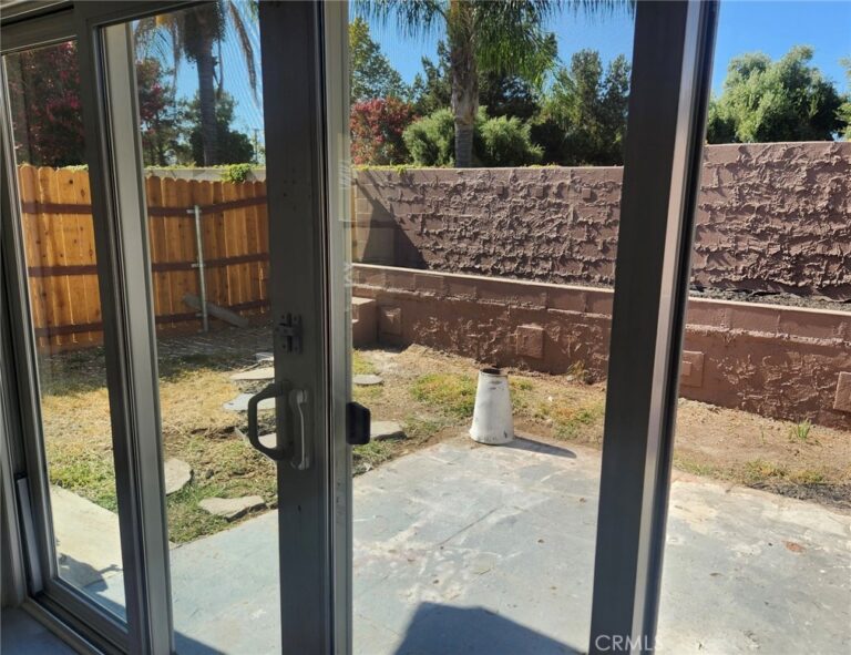 1173 S Cactus Avenue #3, Rialto