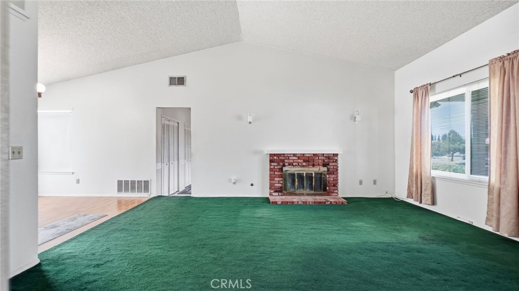 1181 Camphor, Rialto