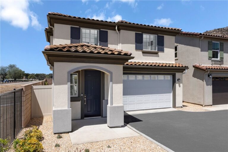 11853 Arborist Way, Fontana