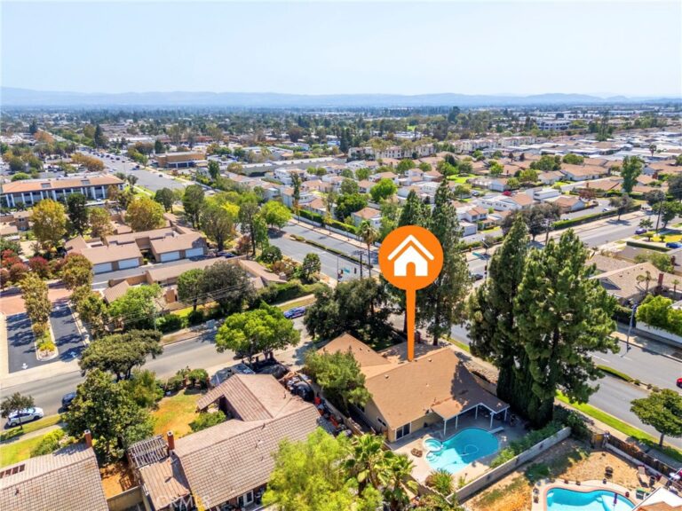 1193 W 13th Street, Upland