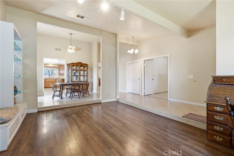 1193 W 13th Street, Upland