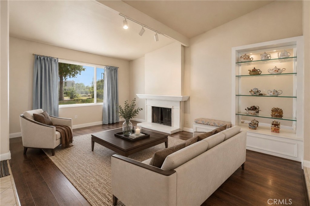 1193 W 13th Street, Upland