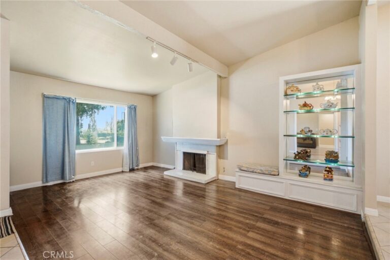 1193 W 13th Street, Upland