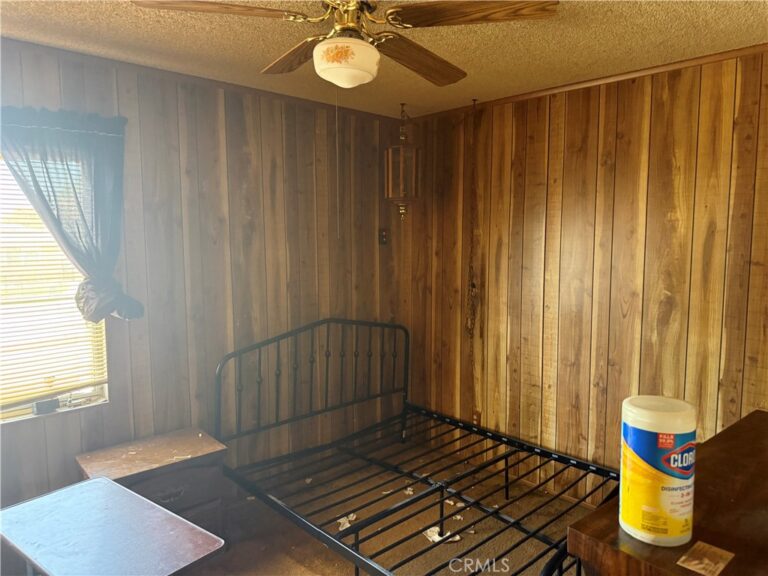 1220 S Vecino, Glendora