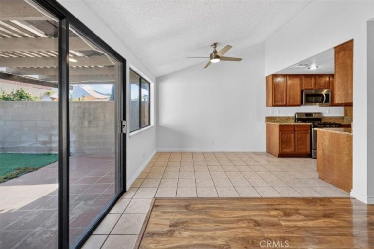 1239 Glenview Lane, Glendora