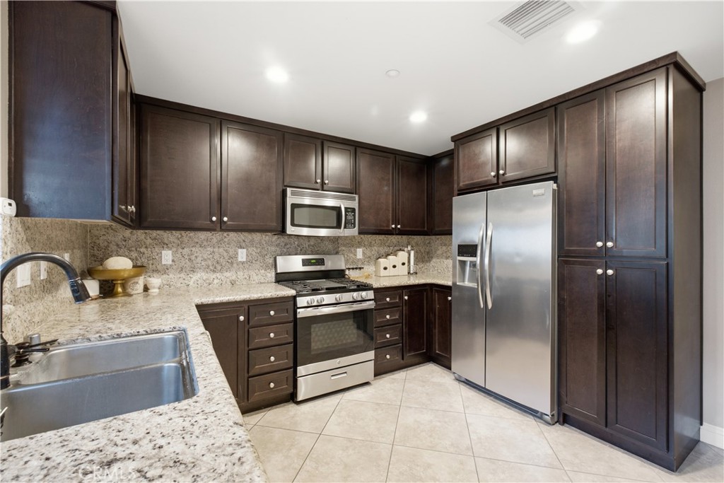 12465 Benton #1, Rancho Cucamonga