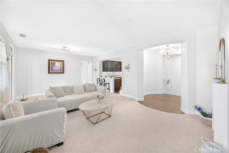 12484 Benton #1, Rancho Cucamonga