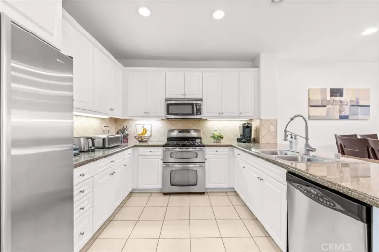 12533 Cipriano, Eastvale