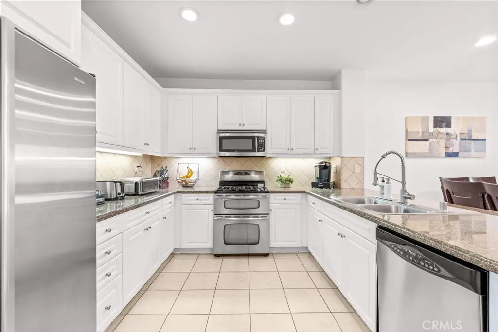 12533 Cipriano, Eastvale