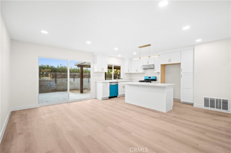 1266 W Lorraine, Rialto