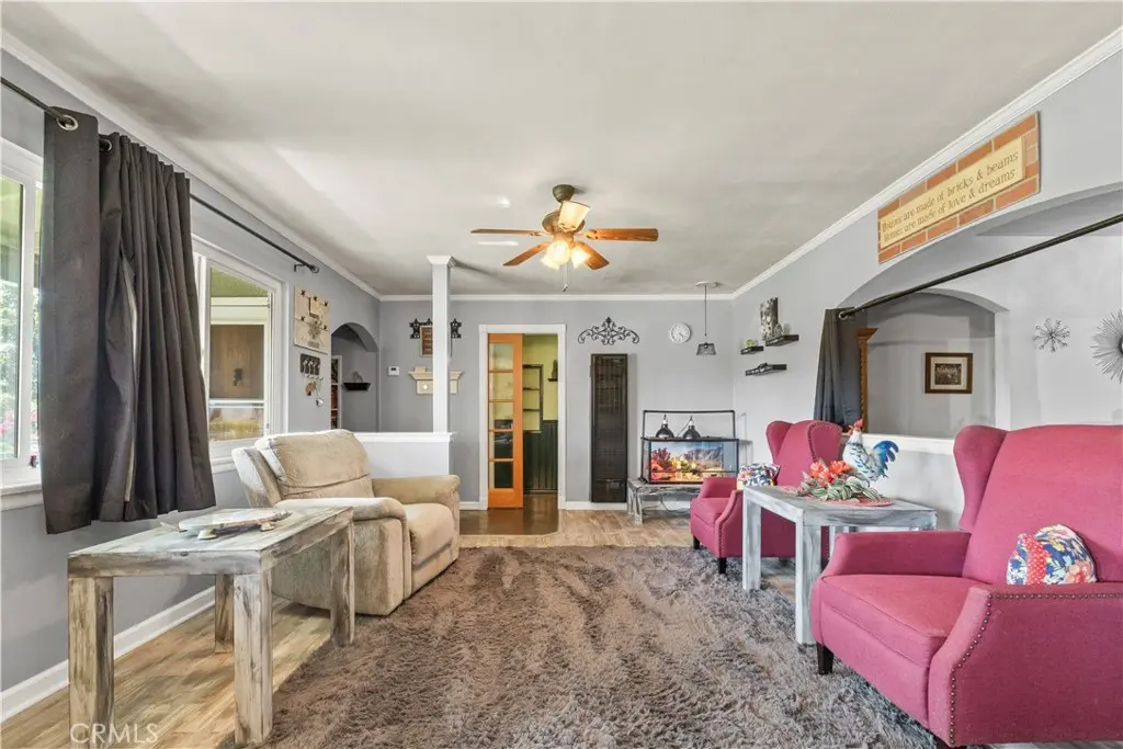 128 N Walnuthaven Drive, West Covina