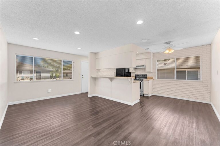 128 Stillman Way #4, Upland