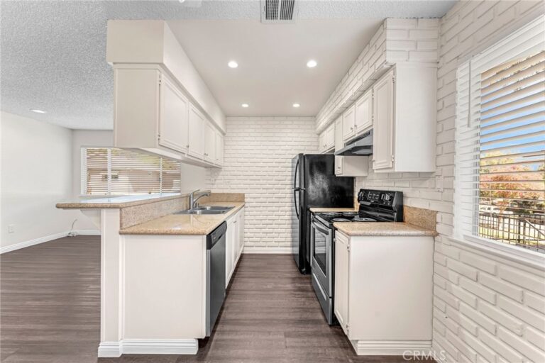 128 Stillman Way #4, Upland