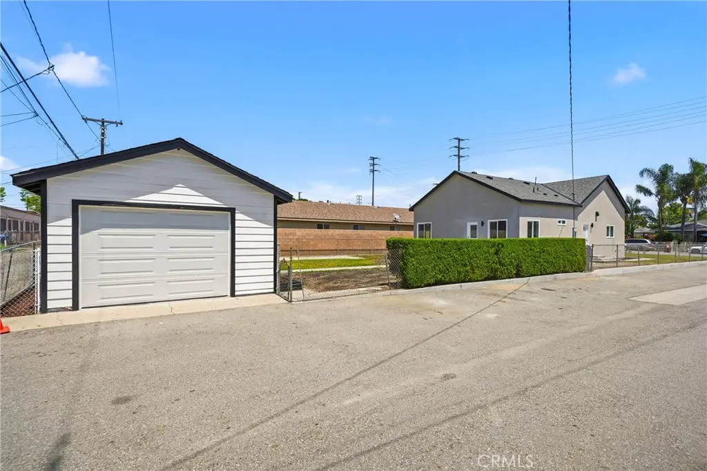 12940 4th, Chino
