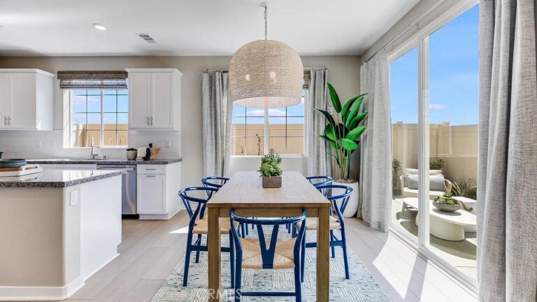 1304 Thunderbolt Lane, Rialto