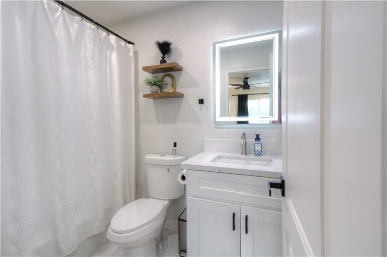 1309 W Mission Boulevard #U-109, Ontario