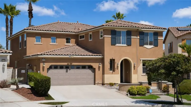 13256 Eaglebluff Lane, Eastvale