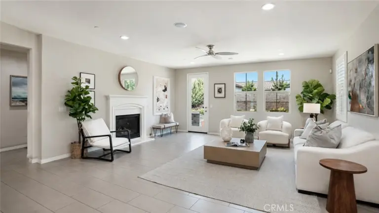 13256 Eaglebluff Lane, Eastvale