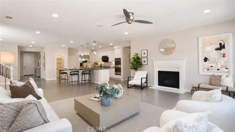 13256 Eaglebluff Lane, Eastvale