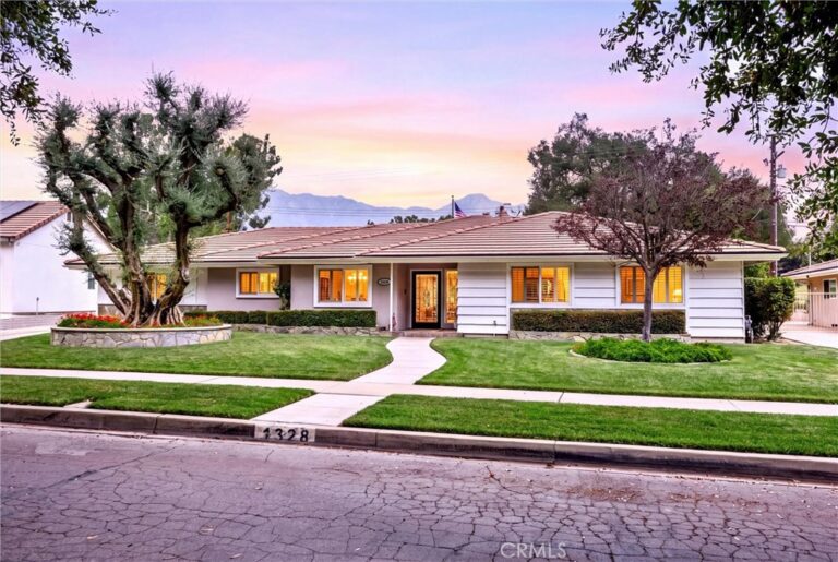 1328 Loma Sola, Upland