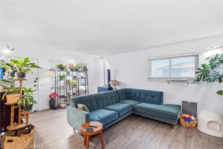 1328 Primrose Street #4, Upland