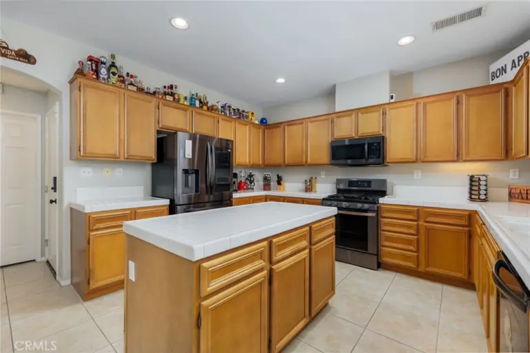 13293 Lilyrose Street, Eastvale