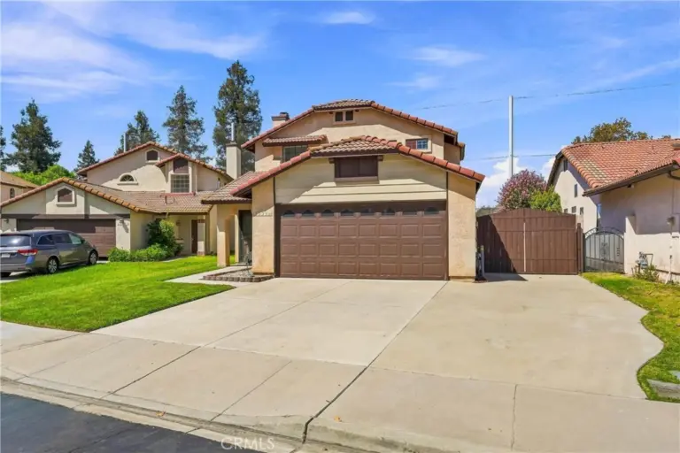 13356 Barcelona Place, Chino
