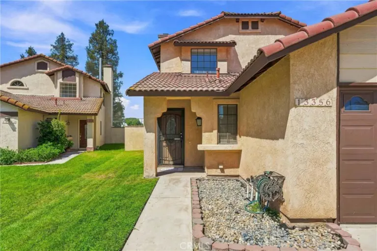 13356 Barcelona Place, Chino