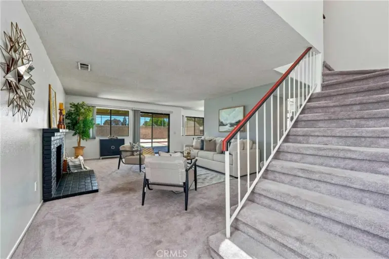 13356 Barcelona Place, Chino