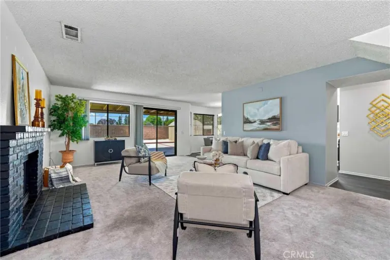 13356 Barcelona Place, Chino