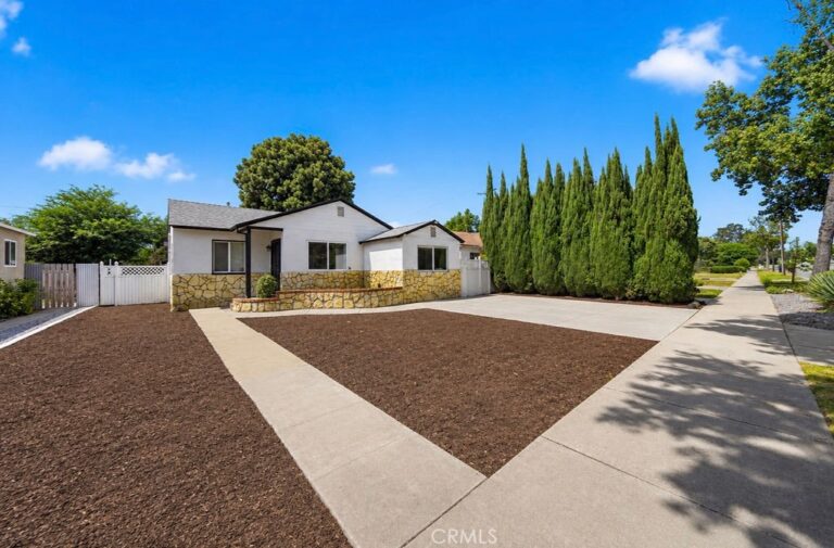 1344 Bonita, La Verne