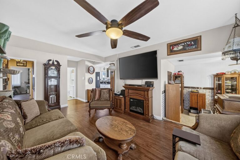 1344 Bonita, La Verne