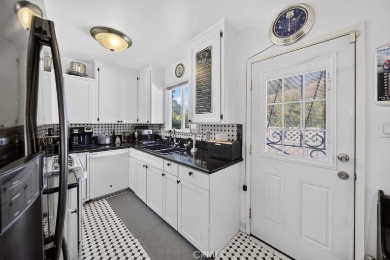 1344 Bonita, La Verne