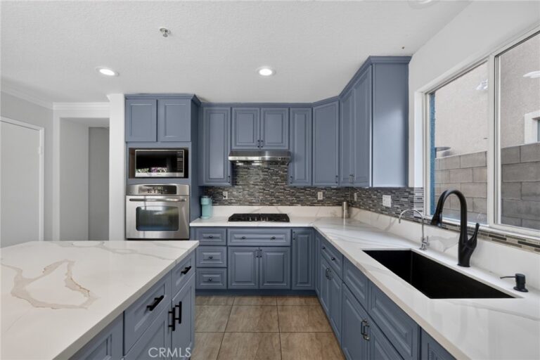 13444 Cumberland Pl, Fontana