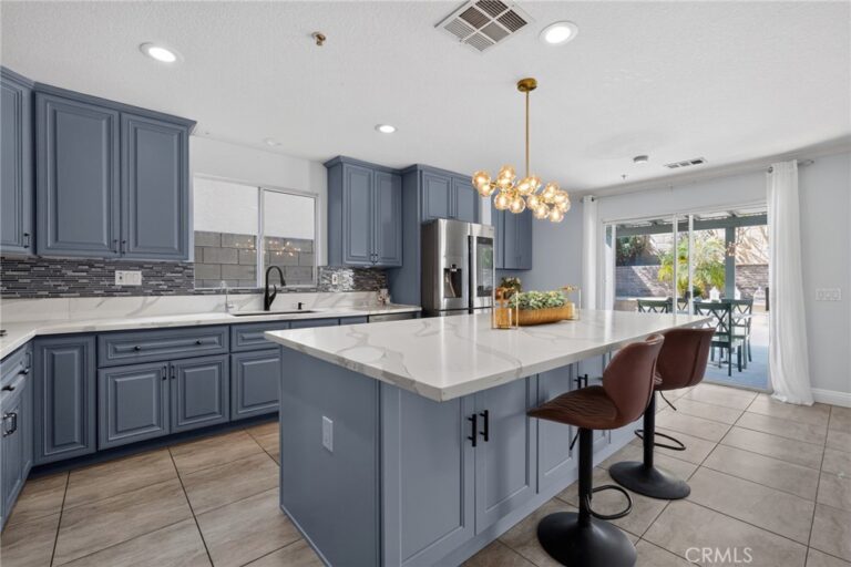 13444 Cumberland Pl, Fontana