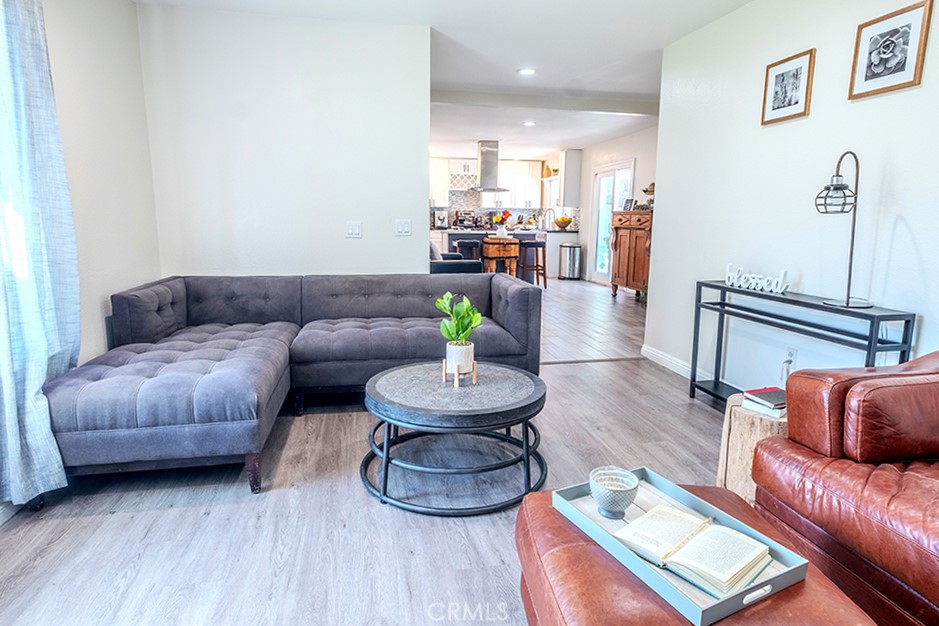1355 N Orange Avenue, Ontario