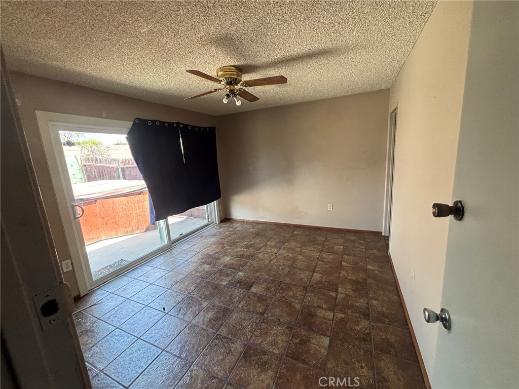 1355 N Placer Avenue, Ontario