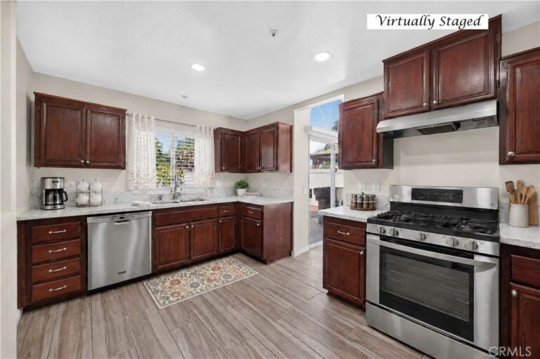 13562 Sutter Court, Fontana