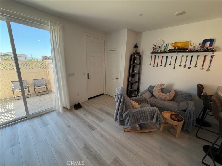 1364 Anise Way, Upland