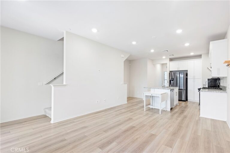 1371 Nimbus Court, Pomona