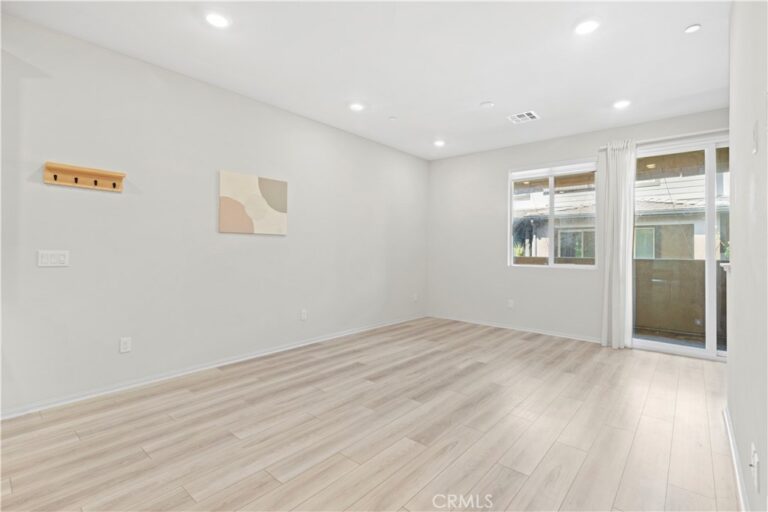 1371 Nimbus Court, Pomona